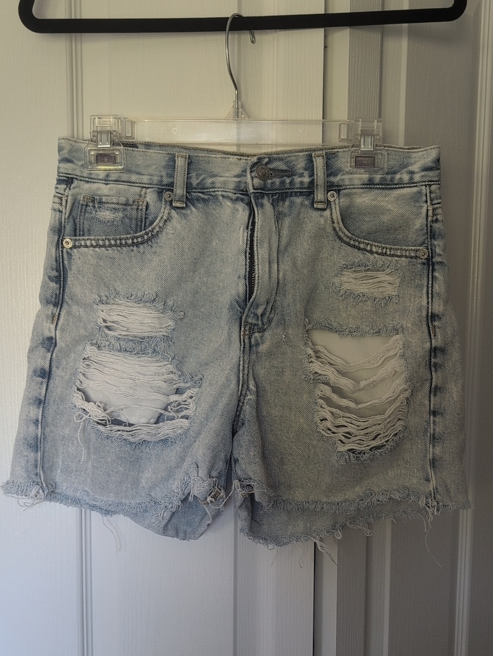 American Eagle Outfitters Light Blue Distressed Denim Shorts